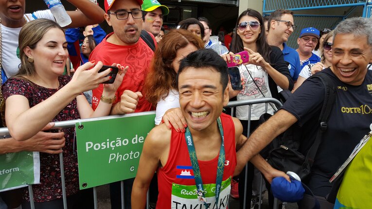 リオ五輪では現地の観客にも大人気だった猫ひろし　©Masao Kurihara