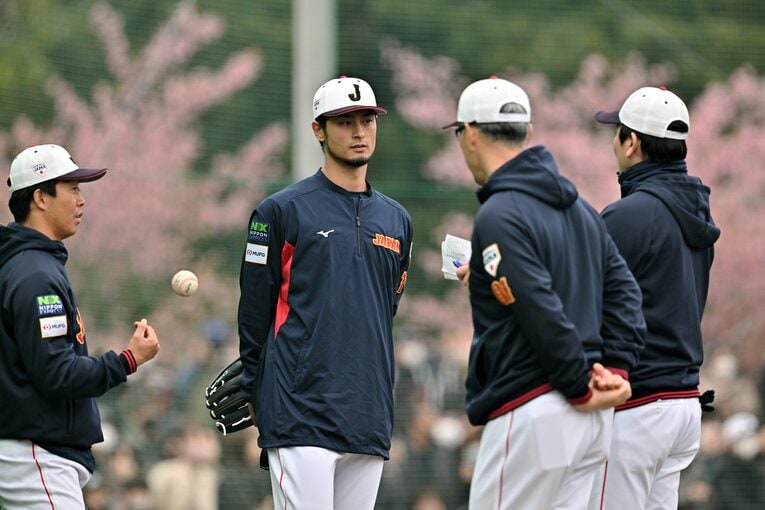 2023年WBC前の宮崎合宿では連日「ダルビッシュ塾」が…　©Hideki Sugiyama