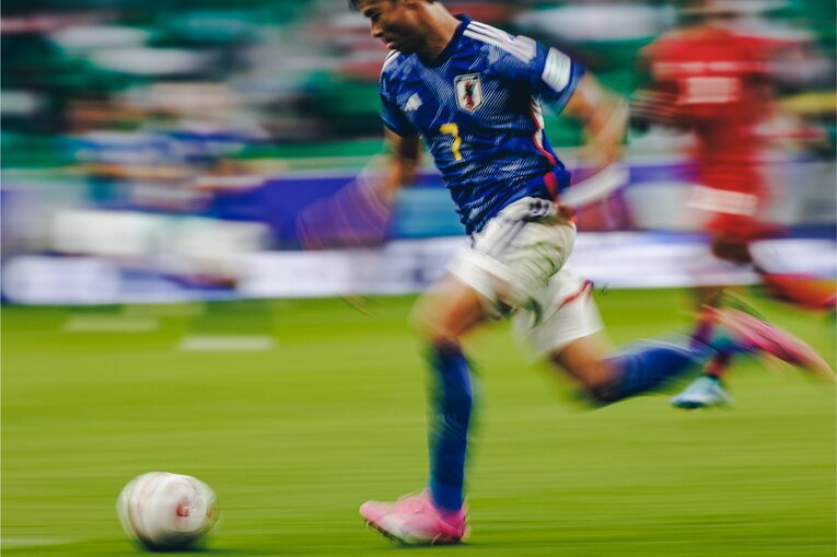アジア杯バーレーン戦「三笘の超幻惑ドリブル」写真セレクション（全20枚中の4枚目）　©Kiichi Matsumoto　