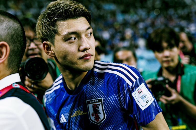 試合後の堂安　©Kiichi Matsumoto/JMPA