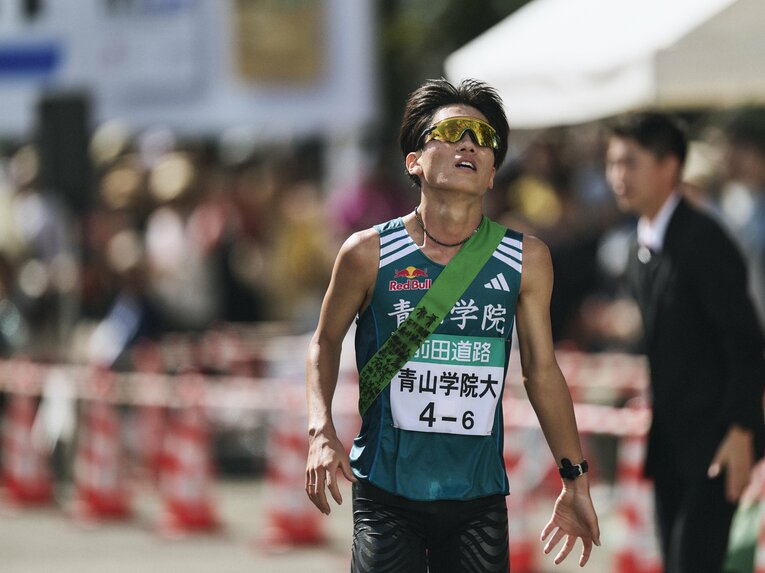 関東勢で最下位となる11位に沈んだ青学大　©Yuki Suenaga