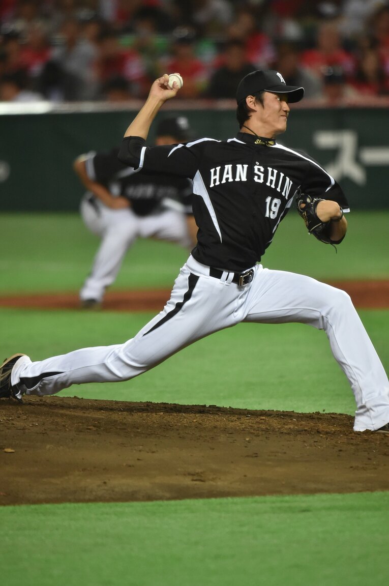 2014年、プロ2年目で11勝を挙げた年の藤浪（豪快なフォーム連続写真）　©Hideki Sugiyama