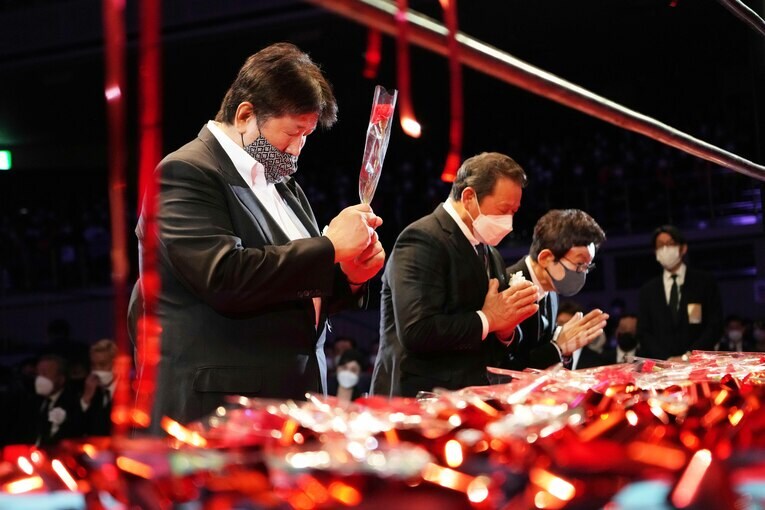 前田日明、藤波辰爾、古舘伊知郎