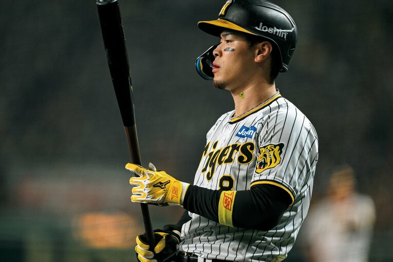 新人から4年連続で2桁本塁打を放っているサトテルこと佐藤輝明 ／ photograph by Nanae Suzuki