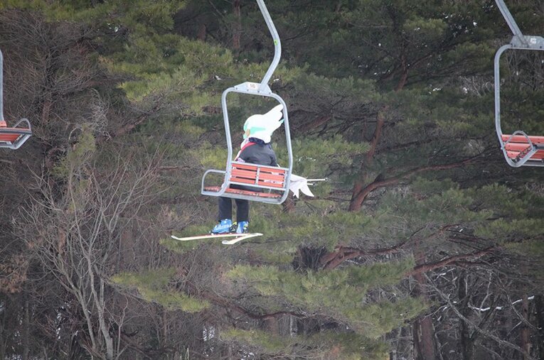 バク宙もスキーもこなすマスコット。J3鳥取ガイナマンの本音訊いてみた。(19) ／ photograph by GAINARE TOTTORI