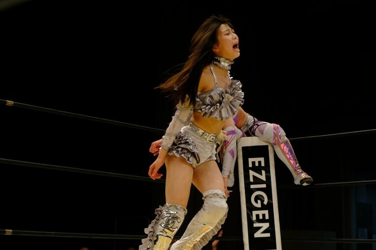 高校3年生の女子プロレスラー・心希（しんの）【スワイプするとそのほかの写真もご覧になれます】©Norihiro Hashimoto