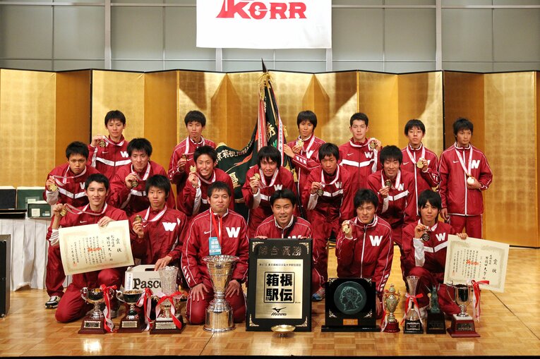 87回大会で18年ぶりに総合優勝を果たし、史上3校目となる「学生駅伝3冠」を達成した早稲田大学（2011年）©︎Shigeki Yamamoto