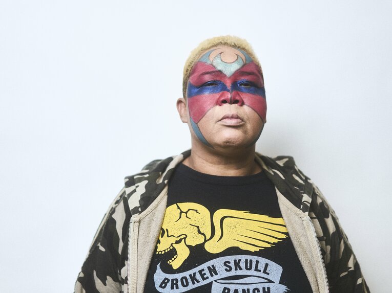 「看護師さんにはすっげぇ怒られて（笑）」 アジャコング51歳が復帰の裏に、“ケガとの壮絶な闘い”があった…語った“両親への感謝”(5)