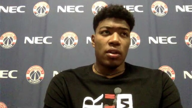 オンライン会見で抱負を語った八村塁　©︎JIJI PRESS