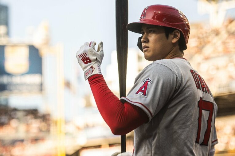 パドレスとの3連戦では10打数無安打と苦しんだ大谷翔平。ダルビッシュとネビン監督の言葉から、今後の“可能性”を探る ／ photograph by Getty Images