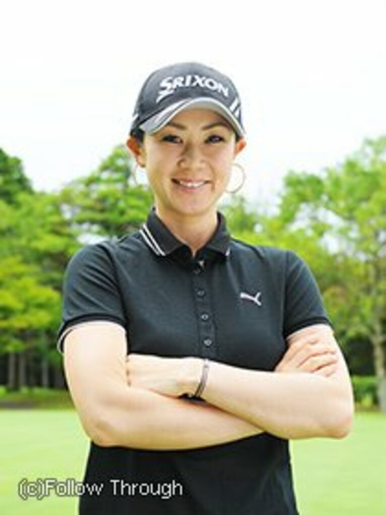 古閑美保　Miho Koga
1982年7月、熊本県生まれ。中学時代に日本ジュニアゴルフを制し、高校入学後、清元登子門下へ。'01年にプロデビュー。'03年、ヨネックスレディスでツアー初優勝、'08年には賞金女王に輝いた。左手首の怪我もあり、'11年に29歳の若さで引退した。プロ通算12勝。