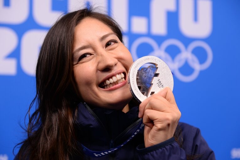ソチ五輪スノーボード女子パラレル大回転で銀メダルに輝いた竹内智香　©︎Naoya Sanuki/JMPA（写真をクリックすると、これまで出場したオリンピックの写真がご覧になれます）