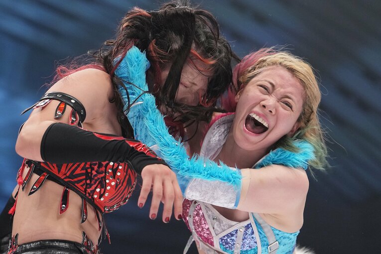 林下詩美と岩谷麻優の激闘