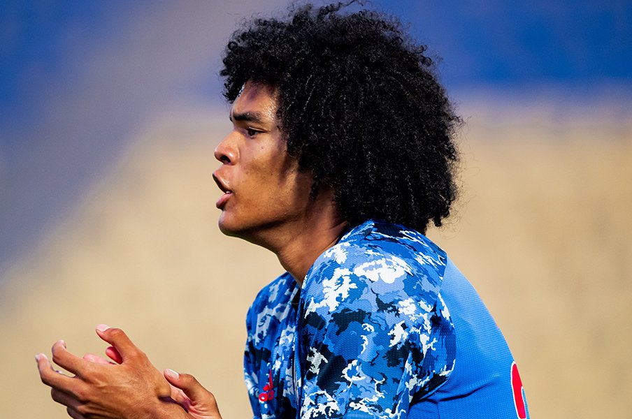 「失敗を恐れるな」チェイス・アンリ18歳に響くNBAレジェンドの名言…「U-21経由シュツットガルト」で遠藤航、伊藤洋輝に続け<Number Web> photograph by Victor Fraile/AFLO