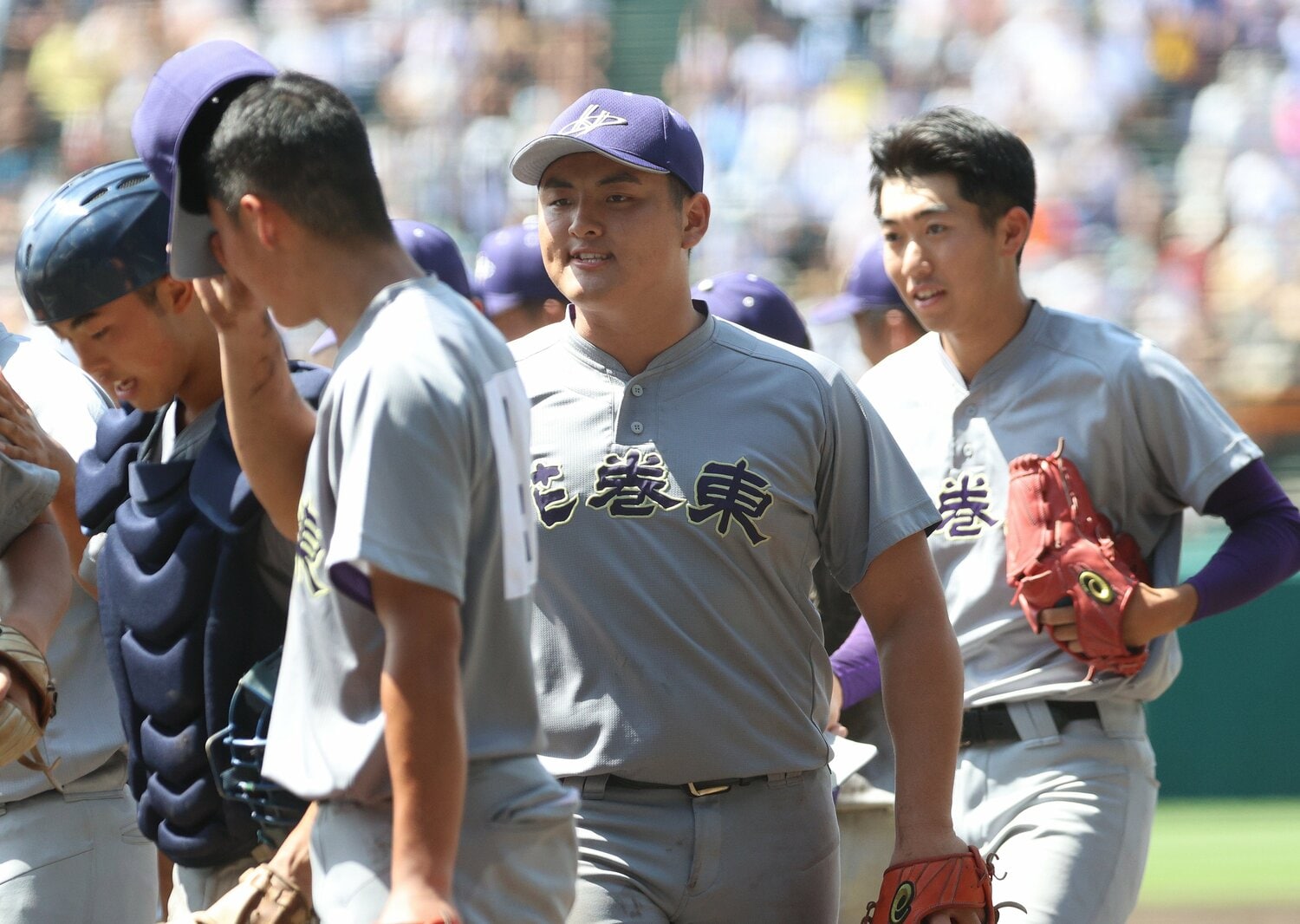 初戦の宇部鴻城(山口)戦に4-1で快勝し、笑顔を見せる佐々木 ©︎JIJI PRESS
