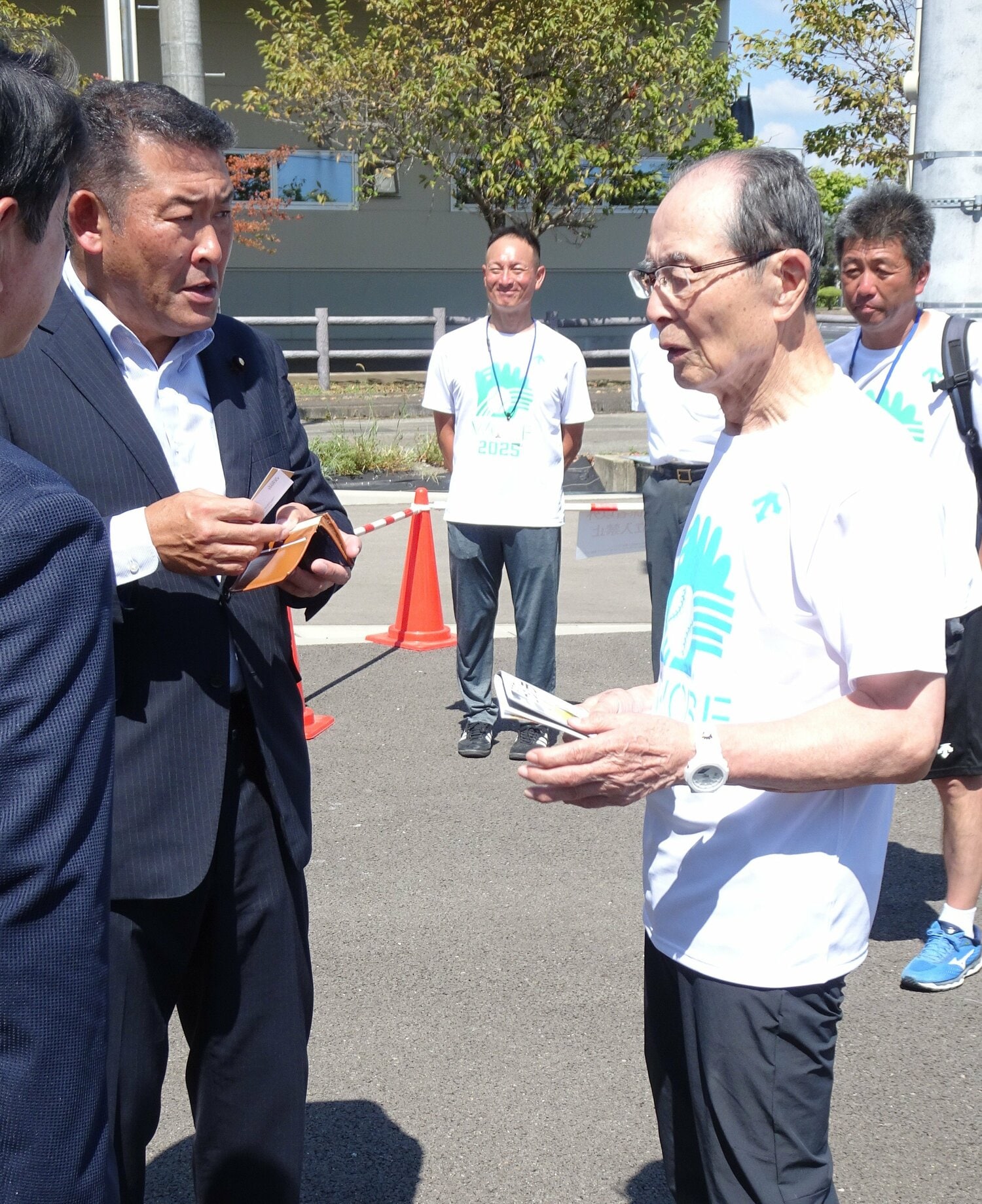 現在参議院議員の石井浩郎（左）は近鉄、巨人などで活躍したスラッガーだった　©Masanori Kise