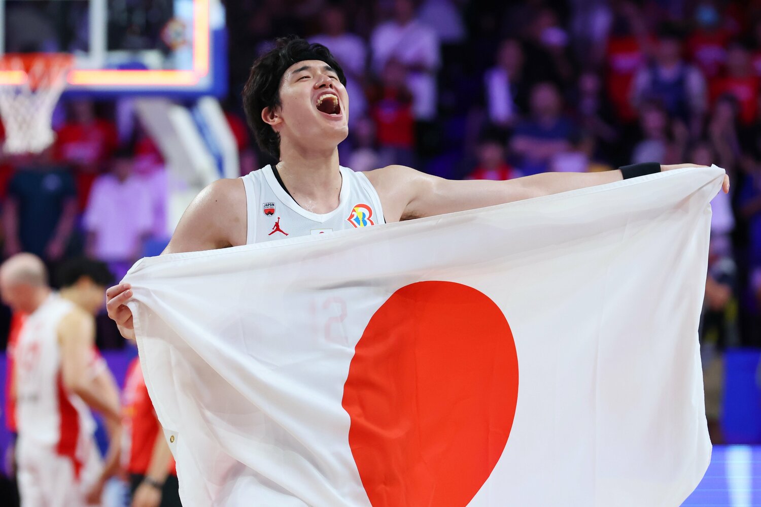 昨年のW杯で光った渡邊雄太のリーダーシップ。パリ五輪でもチームを牽引する活躍が期待される ©︎YUTAKA/AFLO SPORT