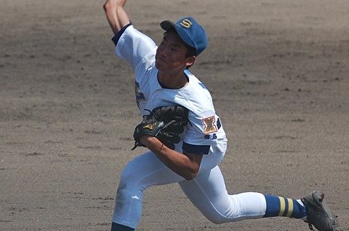 高校時代の湯浅。最後の夏はバッティングピッチャーとしてチームを支えた　©Genki Taguchi