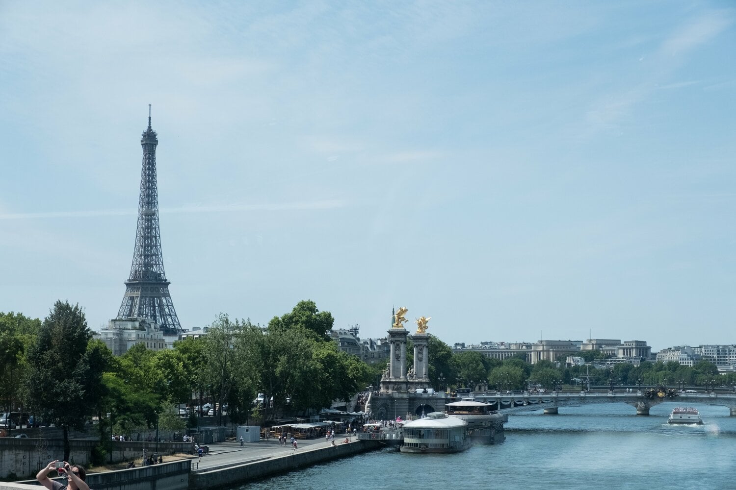 花の都を走るセーヌ川。一見、キレイに映るが…　©Nanae Suzuki