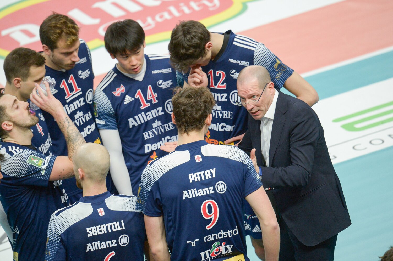 着実に成長を遂げ、指揮官やチームメイトの信頼を勝ち取ってきた石川。先日には契約延長を発表している　©Getty Images