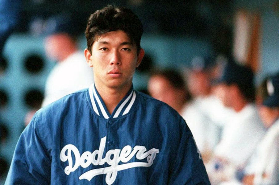 野茂英雄を癒した「SUKIYAKI」。25年前に感じた温かい野球の記憶。＜Number Web＞ photograph by AFLO