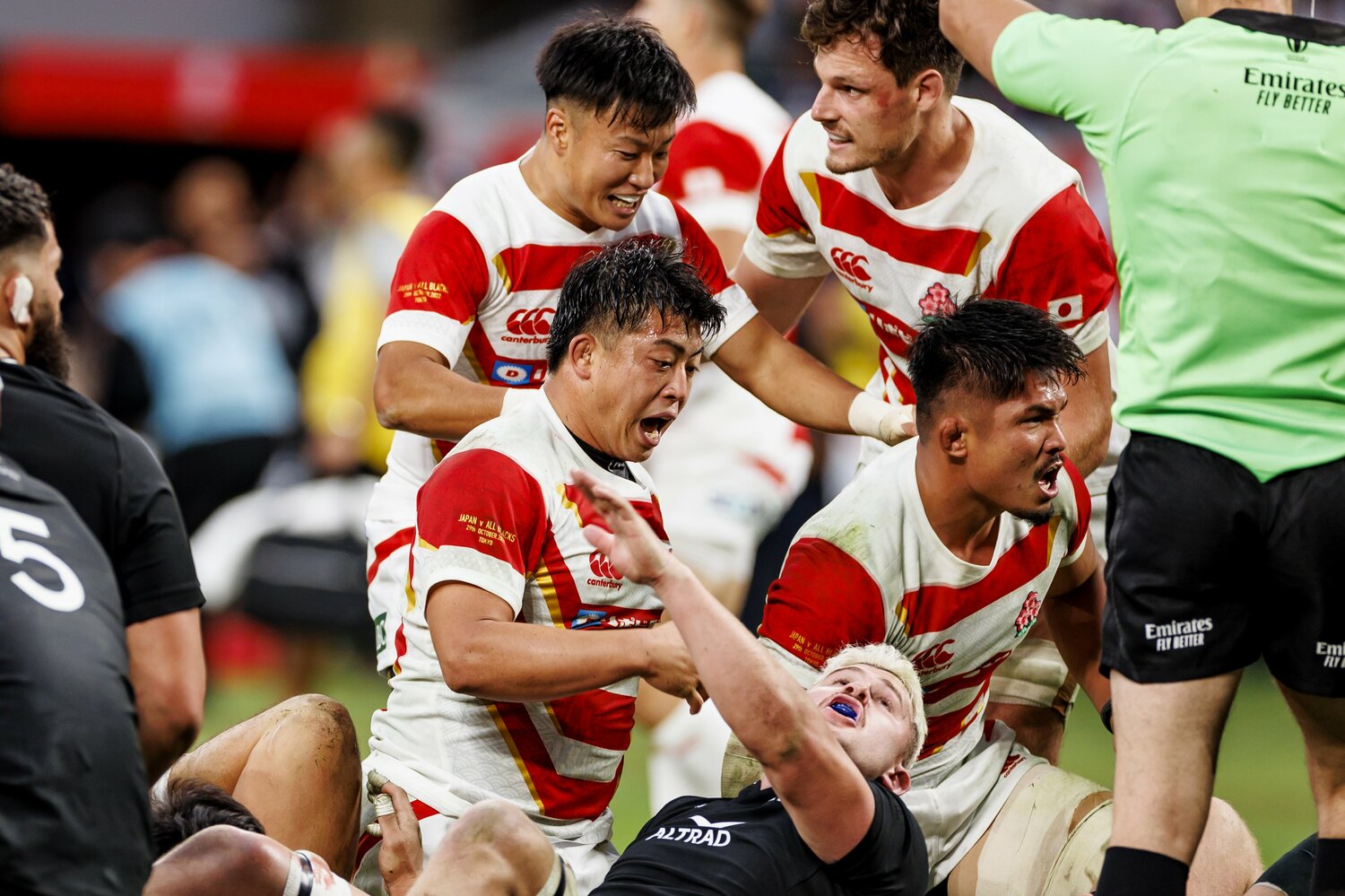 4点差に迫るトライをあげたFL姫野（右下）©︎Kiichi Matsumoto