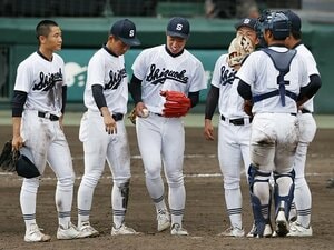 偏差値70で甲子園春夏43回出場…名門公立校でも選手集めに四苦八苦「県内トップ層が県外常連校に流出」「打開策は“進学実績”」静岡高のいま