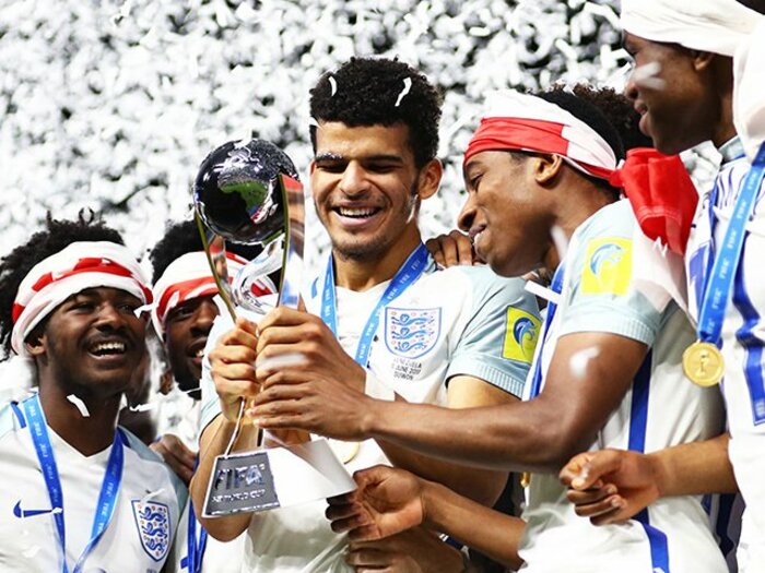 U-20W杯優勝、イングランドに新星。ドログバ2世はリバプールで輝くか。＜Number Web＞ photograph by Geety Images