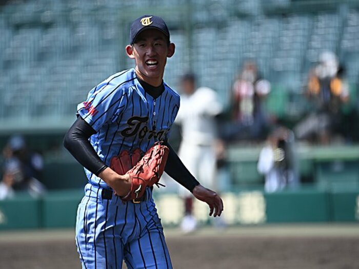 甲子園に響き渡った「おりゃ!」。東海大相模・石田隼都の左手と気迫。<Number Web> photograph by Naoya Sanuki