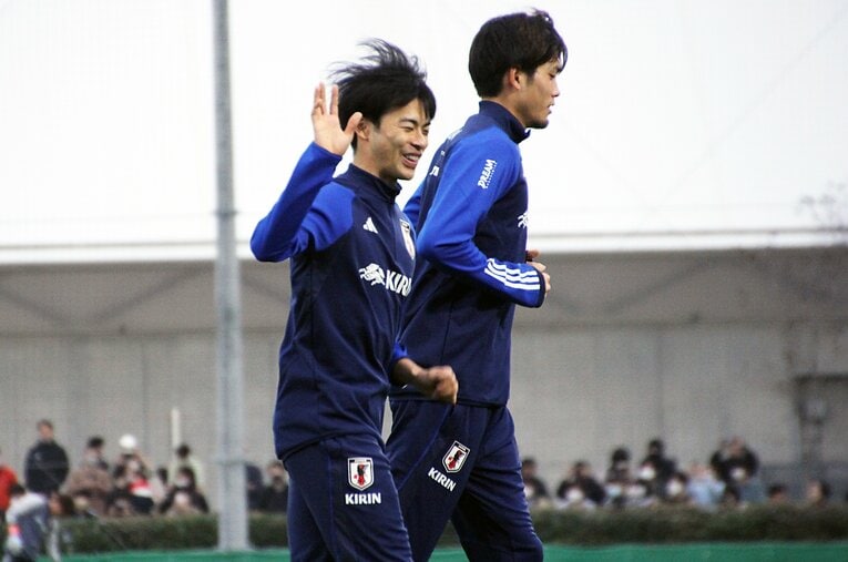 「みとまー！」子供ファンの声に三笘が…（3／3枚）　©NumberWeb