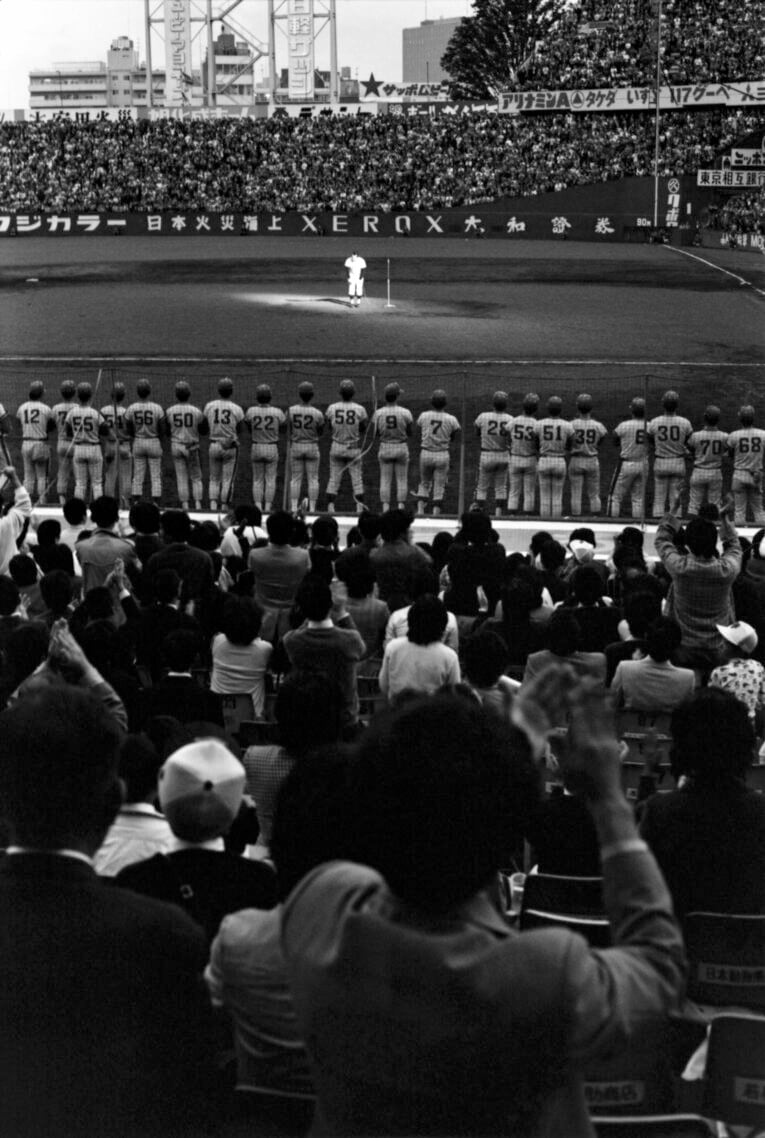 1974年10月14日、長嶋茂雄の引退試合　©BUNGEISHUNJU