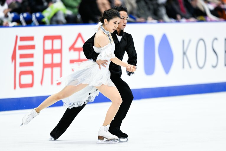 「すごい見つめられている感があって…」高橋大輔＆村元哉中が奏でる新たな関係性「音楽が鳴った瞬間、大ちゃんの目力が変わるんです」(27)