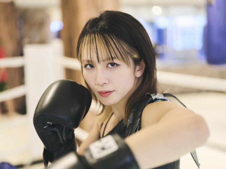 菅原美優22歳「アンチもいる中で成長してきた」話題の美容師兼業ファイターを支えた“先輩・武尊のアドバイス”《特別フォトインタビュー》(17)