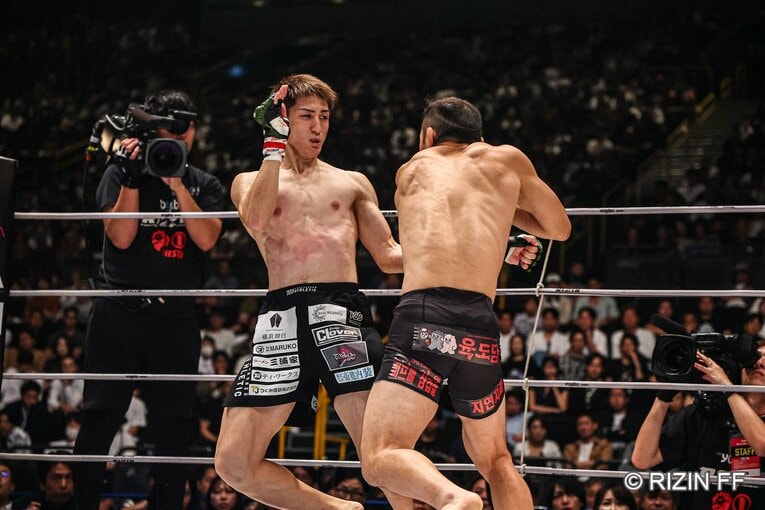 『RIZIN.48』井上直樹vs.キム・スーチョル　©RIZIN FF