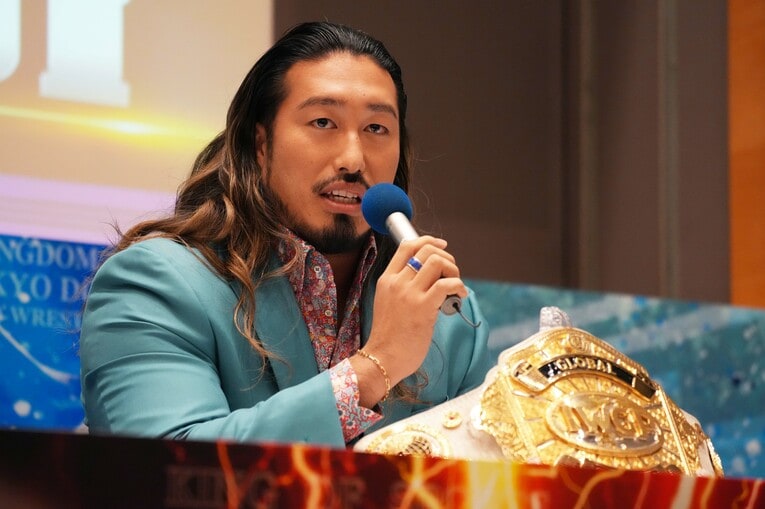 「IWGPヘビー級王座の復活」について語る辻陽太　©Essei Hara