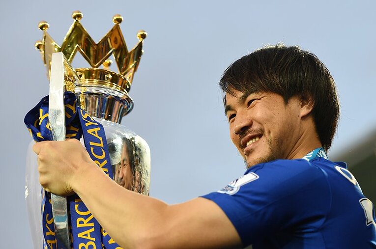 献身的なプレーが目立ったレスター時代の岡崎慎司だが、要所でゴールを陥れている　©Getty Images