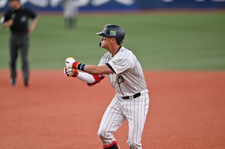 ヌートバーの元祖ペッパーグラインダー　©Naoya Sanuki