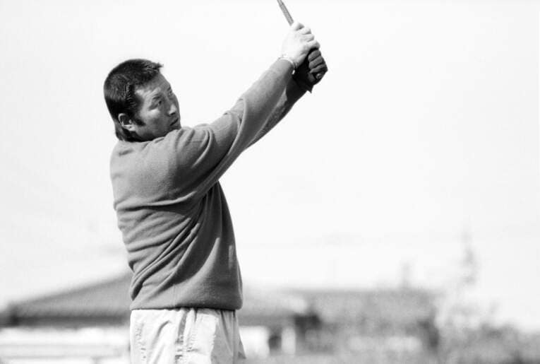 練習中の尾崎将司（1997年）　©Tadashi Shirasawa