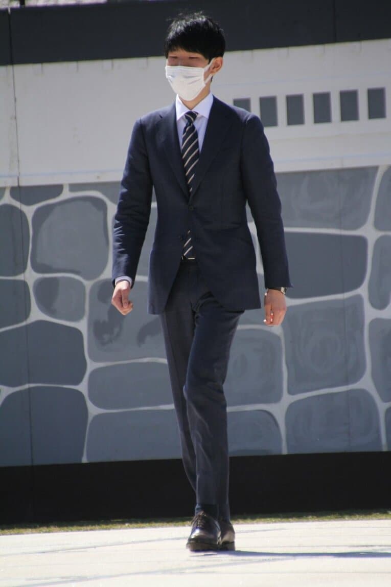 藤井聡太竜王「大変参考になったで“ござる”」初出演した《人間将棋》を現地取材… 観る将マンガ家が超楽しんで描いてみた(23)