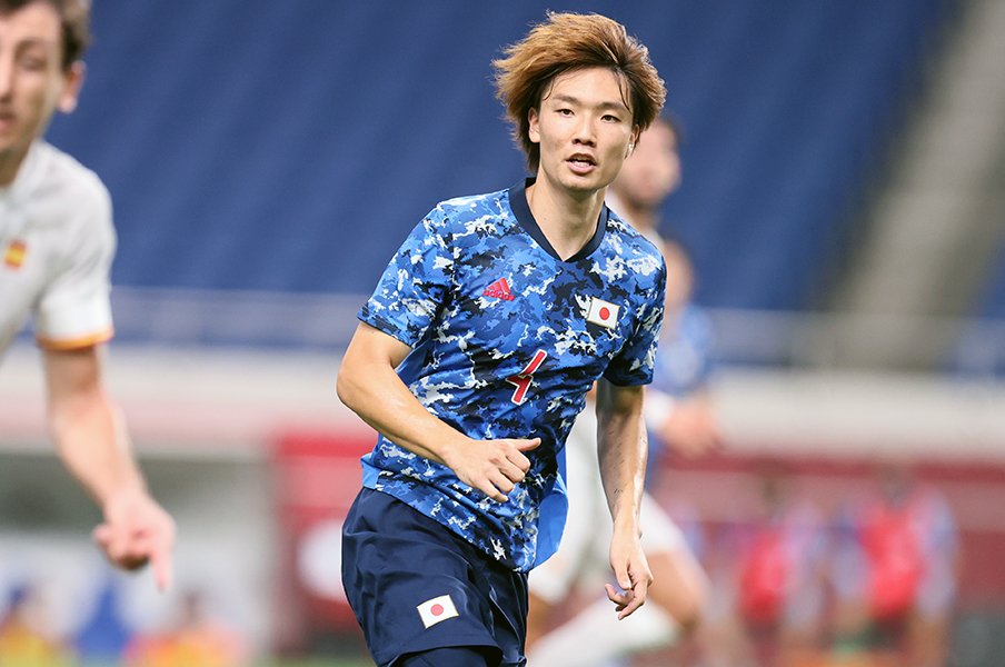 板倉滉の理想は「CB、ボランチどちらも高いレベルで」「シャルケの経験を代表に還元したい」〈麻也・冨安不在でキーマンに〉<Number Web> photograph by JMPA