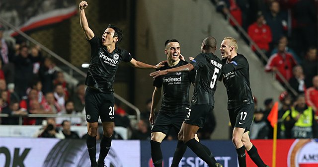 値下げ　フランクフルト　ペナント　限定品　ブンデスリーガ　長谷部誠 長谷部誠はフランクフルトの皇帝。円熟リベロにファンも絶大な信頼