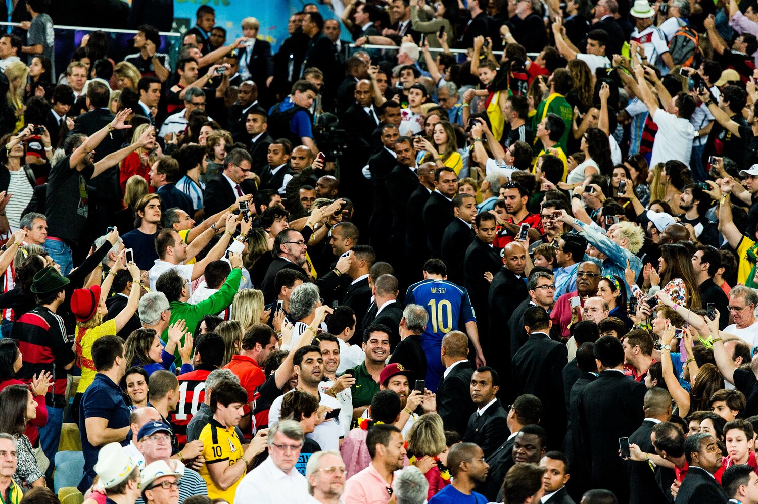 自身3回目のW杯も決勝で敗れたメッシは、ゴールデンボール（大会最優秀選手賞）を受賞した　©Atsushi Kondo
