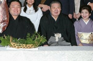 大関貴景勝が“親方”の娘と婚約　相撲部屋のおかみさんとは？