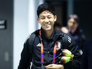 久保建英になぜキャプテンを？「あの夜、森保監督が部屋を訪ねてきて…」プレミア王者リバプール遠藤航32歳が考える「監督と主将」理想の関係