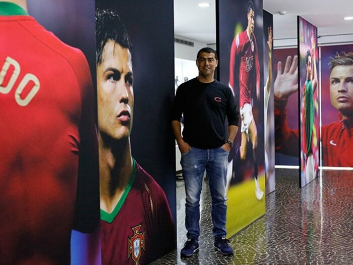 ＜動画あり＞「弟はEURO優勝を目指せる」クリスティアーノ・ロナウドの兄を直撃！＜Number Web＞ photograph by Keita Yasukawa