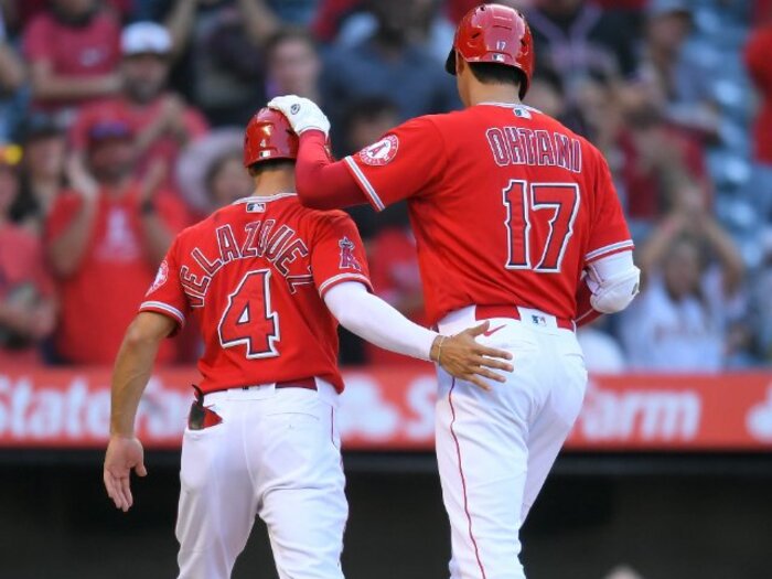 大谷翔平の“後輩たちからも”愛されすぎな日常…“頭ポンポン”された選手が語るリスペクト 「大谷と仲良くなるコツ」を聞いてみると…?<Number Web> photograph by Getty Images
