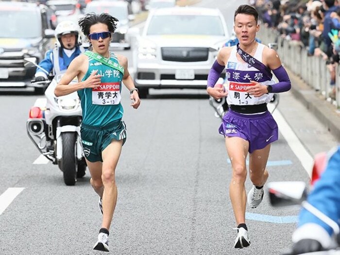 青学大・太田に並ばれた駒澤大・佐藤へ「絶対に気持ちでついて行け!」箱根駅伝の経験者→ガチ駅伝ファン・濱野将基が振り返る「引退して初めての箱根」<Number Web> photograph by JMPA
