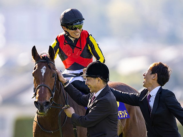 リバティアイランド　アイドルホース　桜花賞　オークス　M2 S2 4体 リバティアイランド アイドルホース 桜花賞 オークス M2 S2 4体