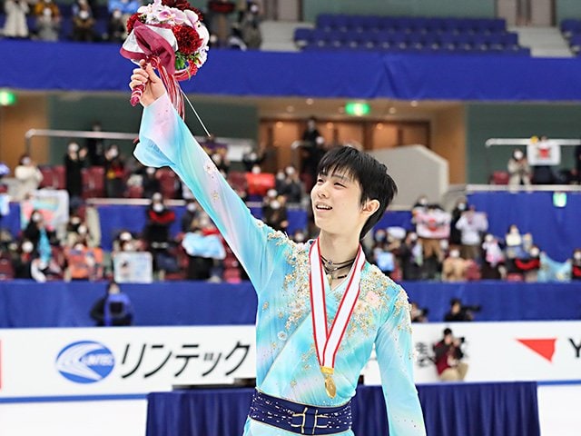 羽生結弦の美しさと強さが全選手にエネルギーを…逆境のなかの圧巻の一