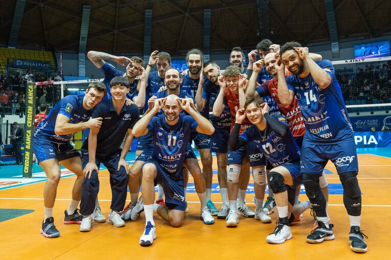 昨シーズン躍進を見せたモンツァ。高橋藍ら多くの主力選手が抜けた　©︎PA Images/AFLO